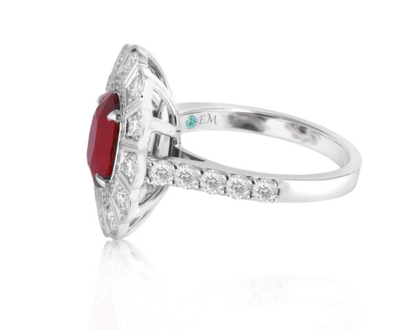 Золотое кольцо с рубином 2.00ct и бриллиантами 0.97ct Evgeny Matveev