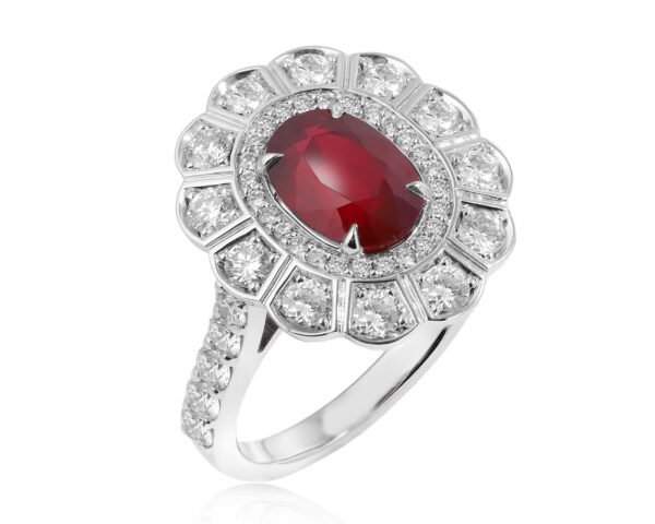 Золотое кольцо с рубином 2.00ct и бриллиантами 0.97ct Evgeny Matveev