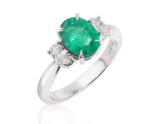 Золотое кольцо с изумрудом Замбия 1.90ct Evgeny Matveev Золотое кольцо с изумрудом Замбия 1.90ct Evgeny Matveev