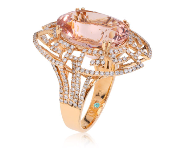 Золотое кольцо с морганитом 15.47ct Evgeny Matveev