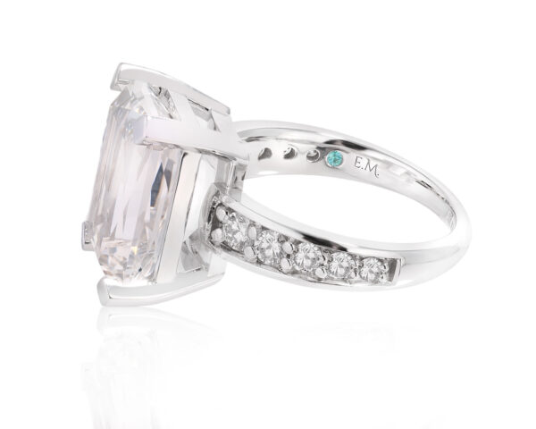 Золотое кольцо с данбуритом 8.34ct Evgeny Matveev