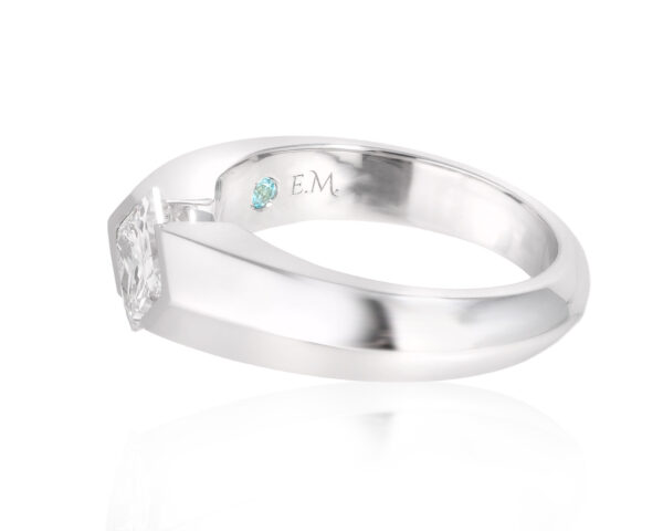 Золотое кольцо с бриллиантом 1.00ct Evgeny Matveev Золотое кольцо с бриллиантом 1.00ct Evgeny Matveev