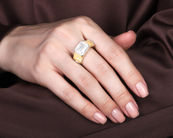 Золотое кольцо с бриллиантом 0.85ct Evgeny Matveev