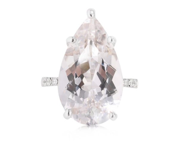 Золотое кольцо с данбуритом 16.21ct Evgeny Matveev