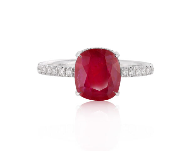 Золотое кольцо с рубином Мозамбик 2.25ct Evgeny Matveev